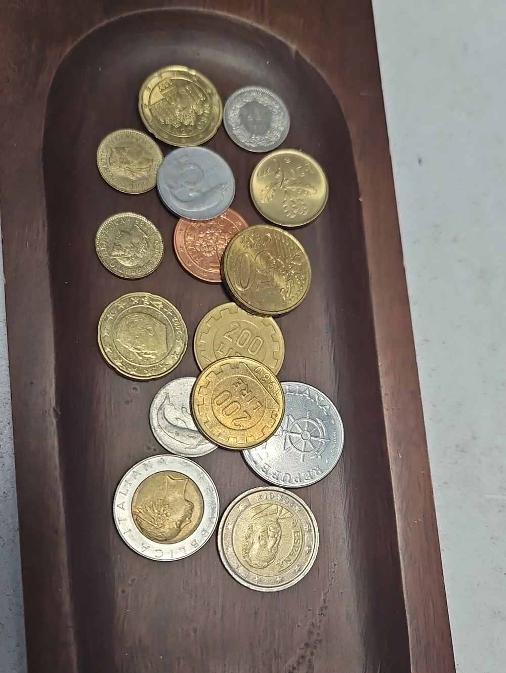 Lot Of 15 Foreign Coins - Euros & Lira